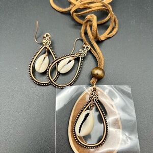 Elegant Cowrie Shell Pendant and Earring Set